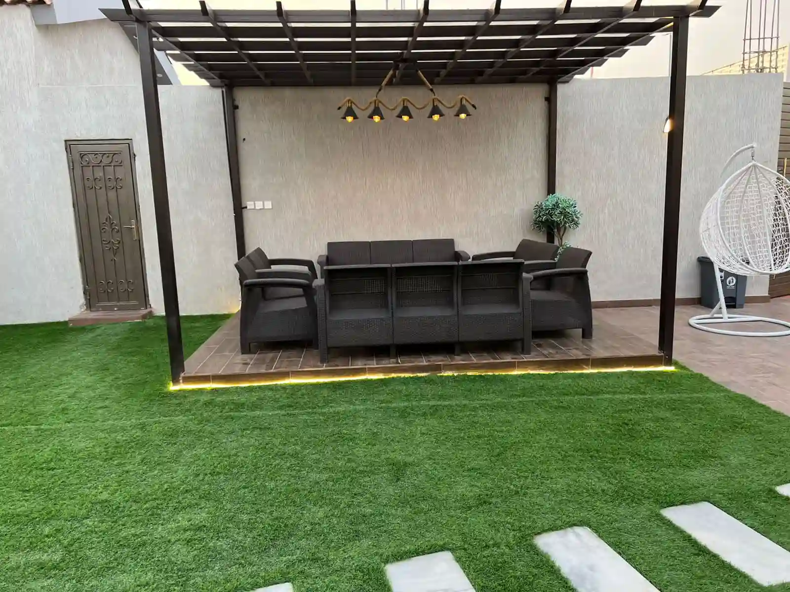 شاليهات فلورا الفندقيه شاليه رقم(1)